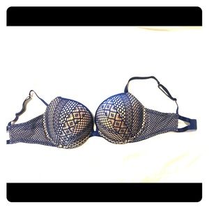 Victoria Secret Very Sexy 38DD Push Up